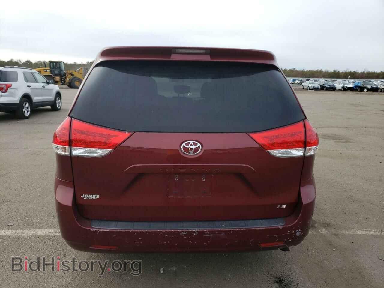 2012 TOYOTA SIENNA - VIN: 5TDKA3DC2CS013653 - Фото 6