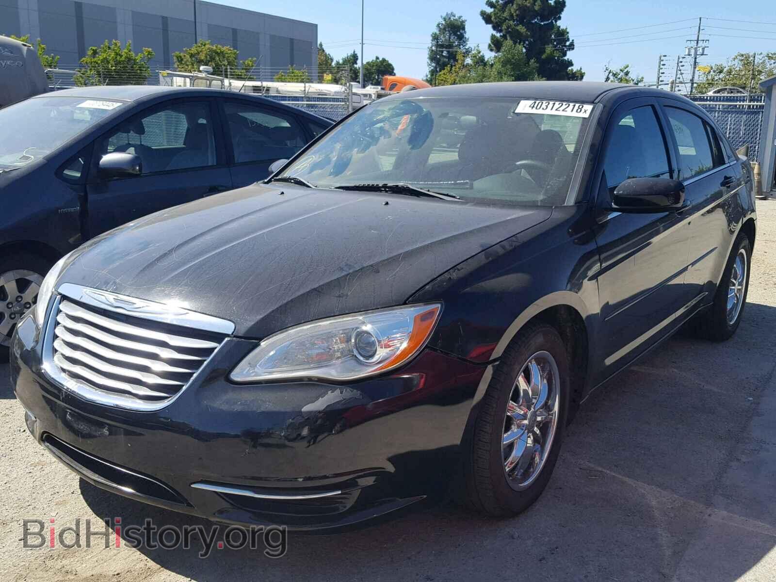 2012 CHRYSLER 200 - VIN: 1C3CCBAB1CN199734 - Photo 2