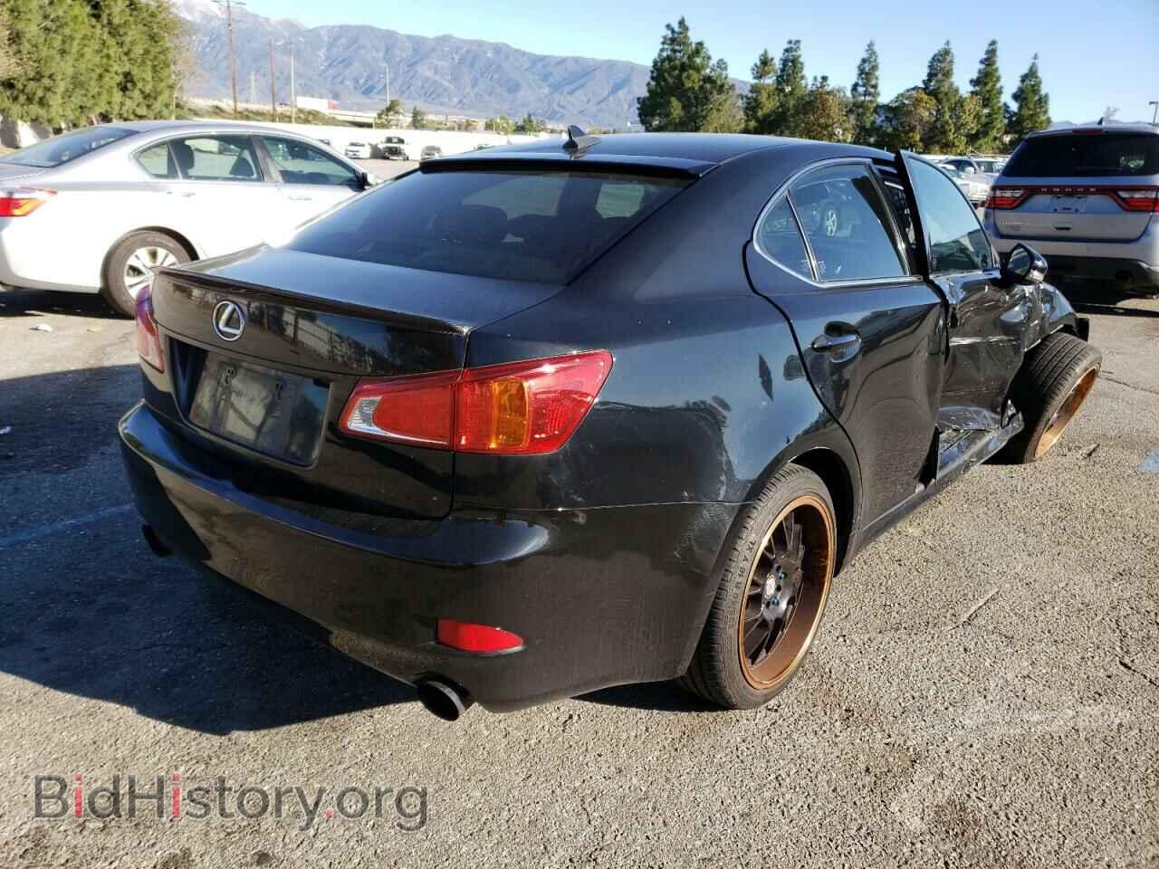 2010 LEXUS IS - VIN: JTHBF5C20A5113676 - Photo 3