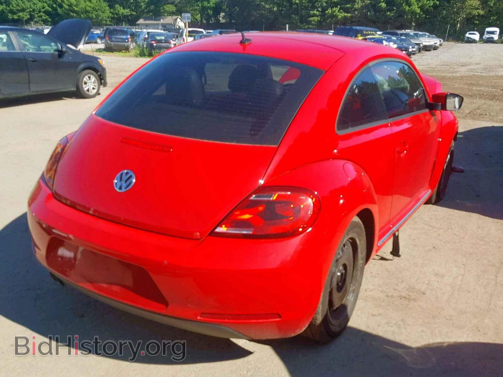 2013 VOLKSWAGEN BEETLE - VIN: 3VWJX7AT1DM680685 - Фото 4