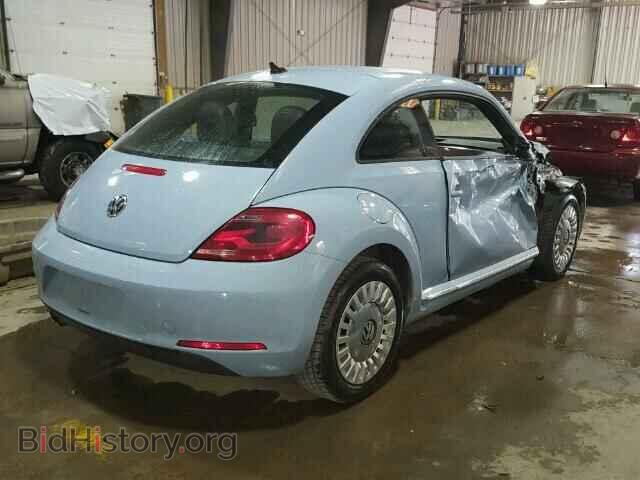 2014 VOLKSWAGEN BEETLE - VIN: 3VWJ17AT2EM666071 - Фото 4