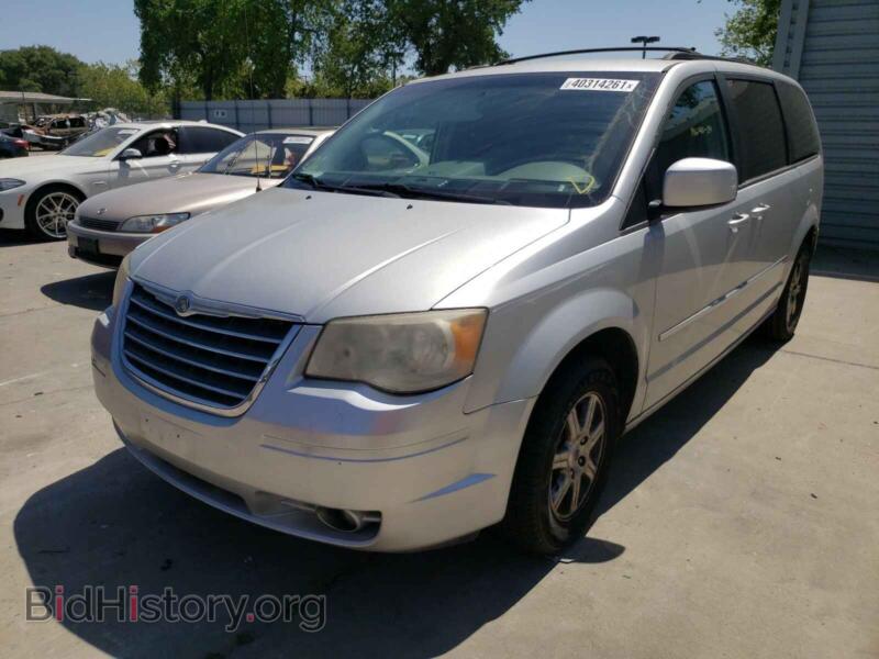 2009 Chrysler MINIVAN (VIN 2A8HR54109R678798) — фото 2 из 10