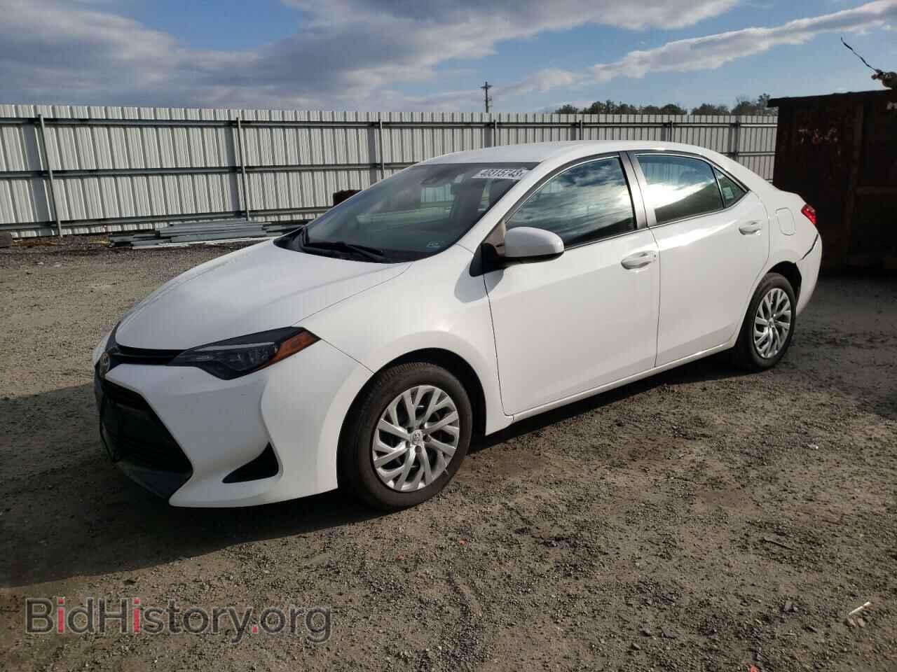 Фотография 2T1BURHEXHC943385 - TOYOTA COROLLA 2017