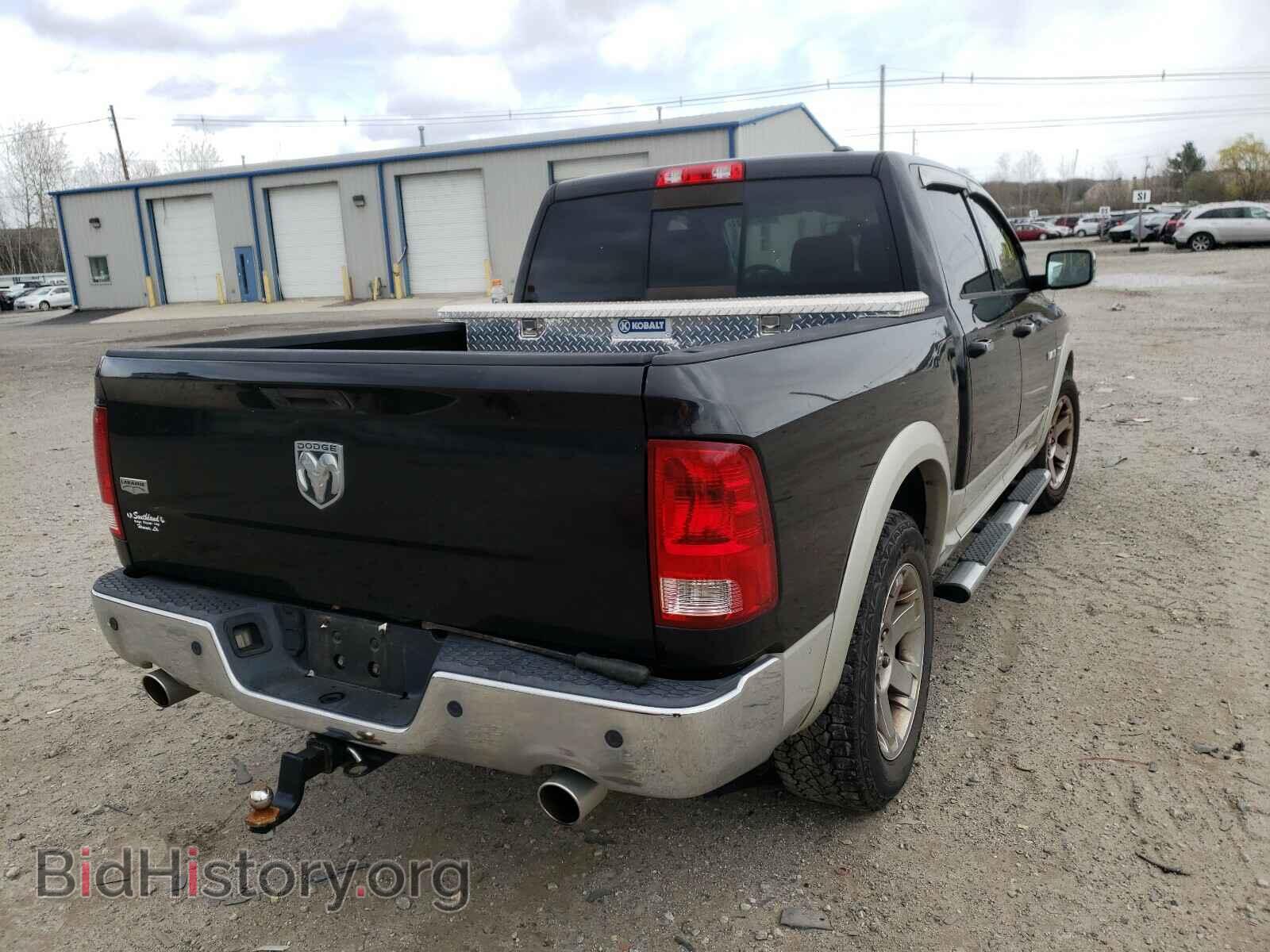 2010 DODGE RAM 1500 - VIN: 1D7RB1CT3AS204087 - Фото 4