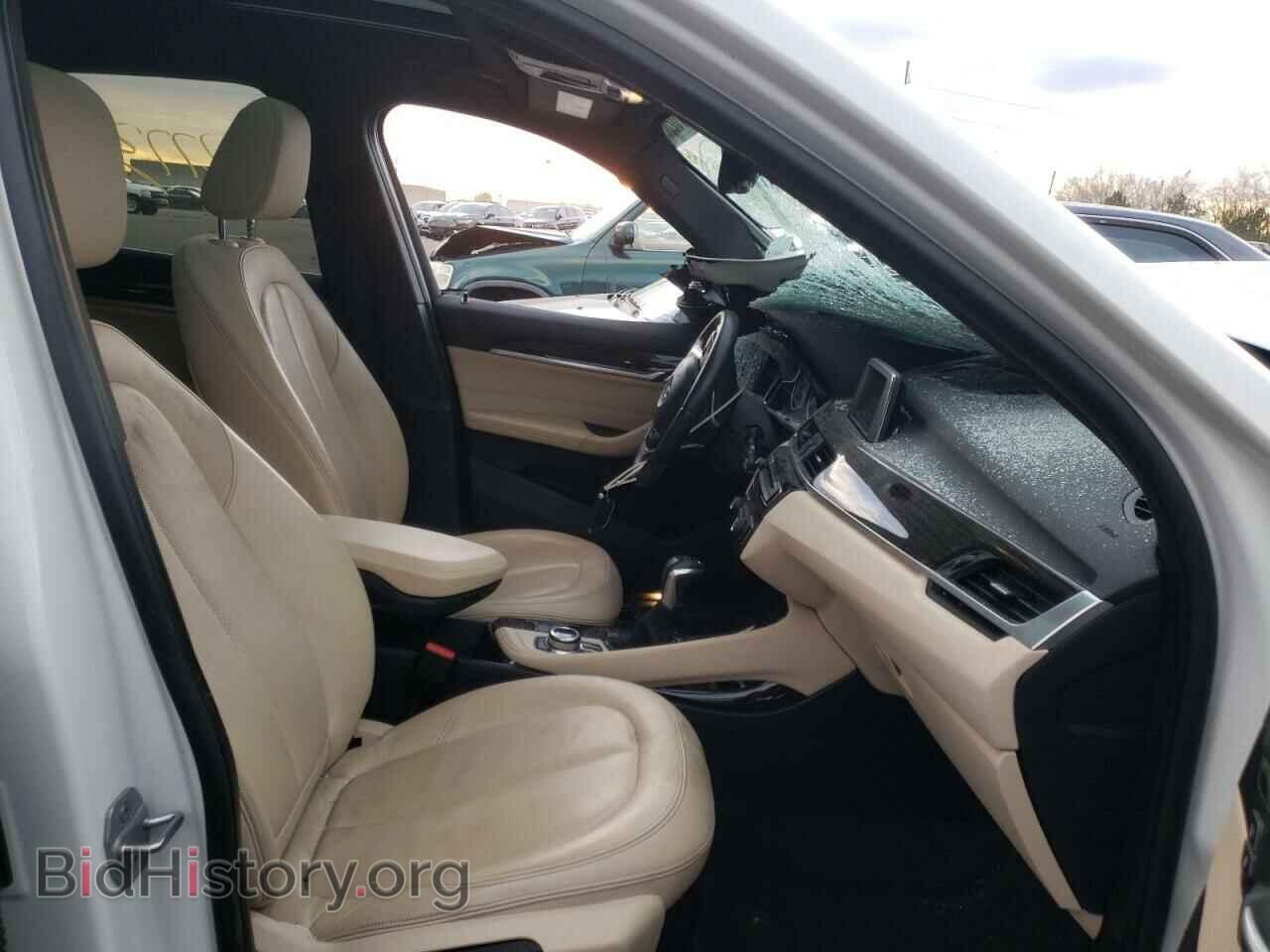 2016 BMW X1 - VIN: WBXHT3C38G5F67187 - Фото 5