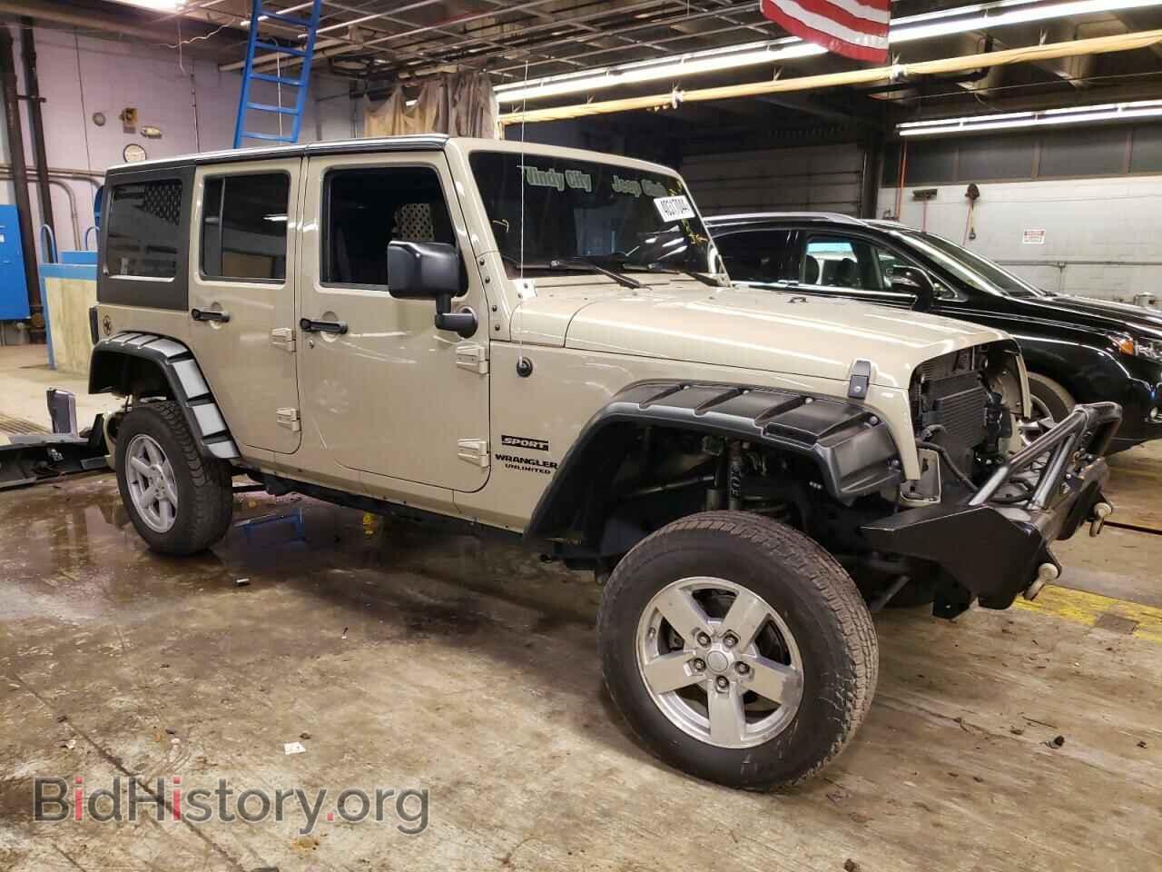 2017 JEEP WRANGLER - VIN: 1C4BJWDG1HL569496 - Фото 4