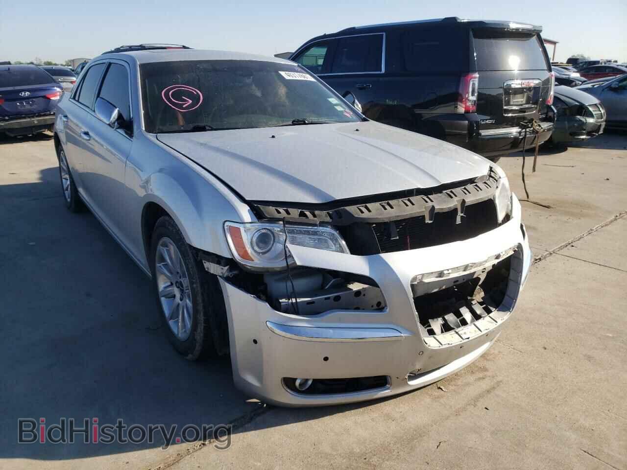 Photo 2C3CCAET8CH237904 - CHRYSLER 300 2012
