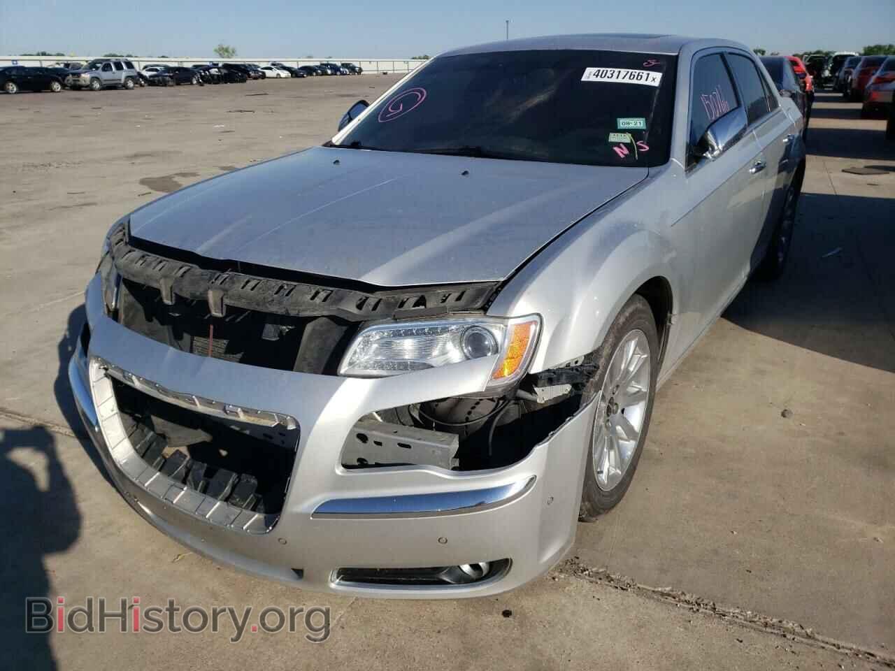 2012 CHRYSLER 300 - VIN: 2C3CCAET8CH237904 - Photo 2