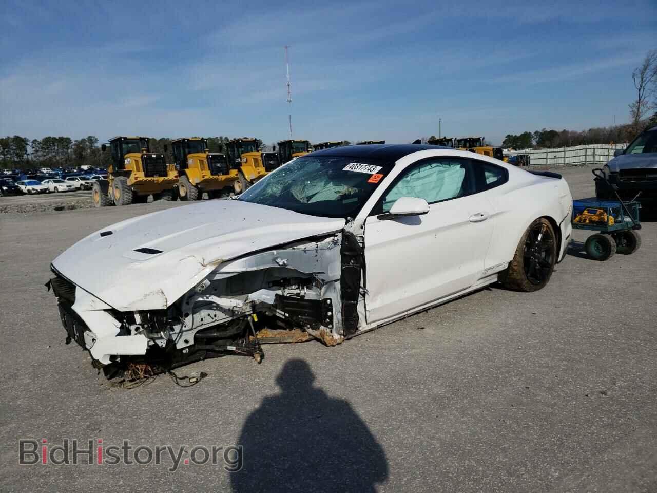 Photo 1FA6P8CF2L5182222 - FORD MUSTANG 2020