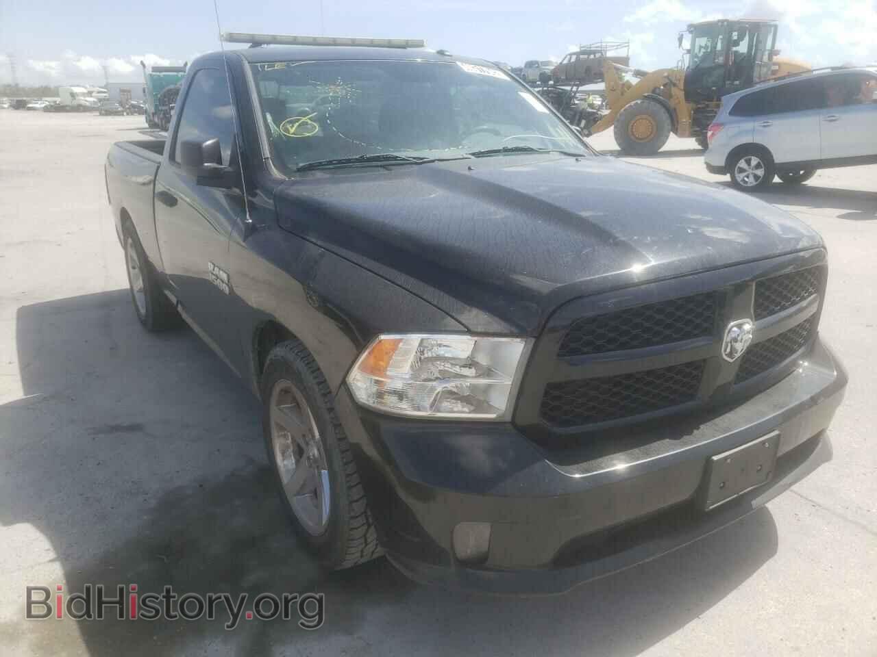 Фотография 3C6JR6AG8JG195181 - RAM 1500 2018
