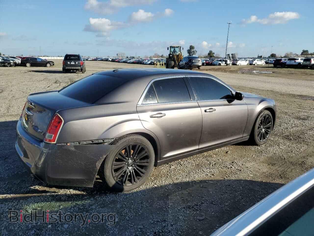 2013 CHRYSLER 300 - VIN: 2C3CCABG4DH547248 - Фото 3