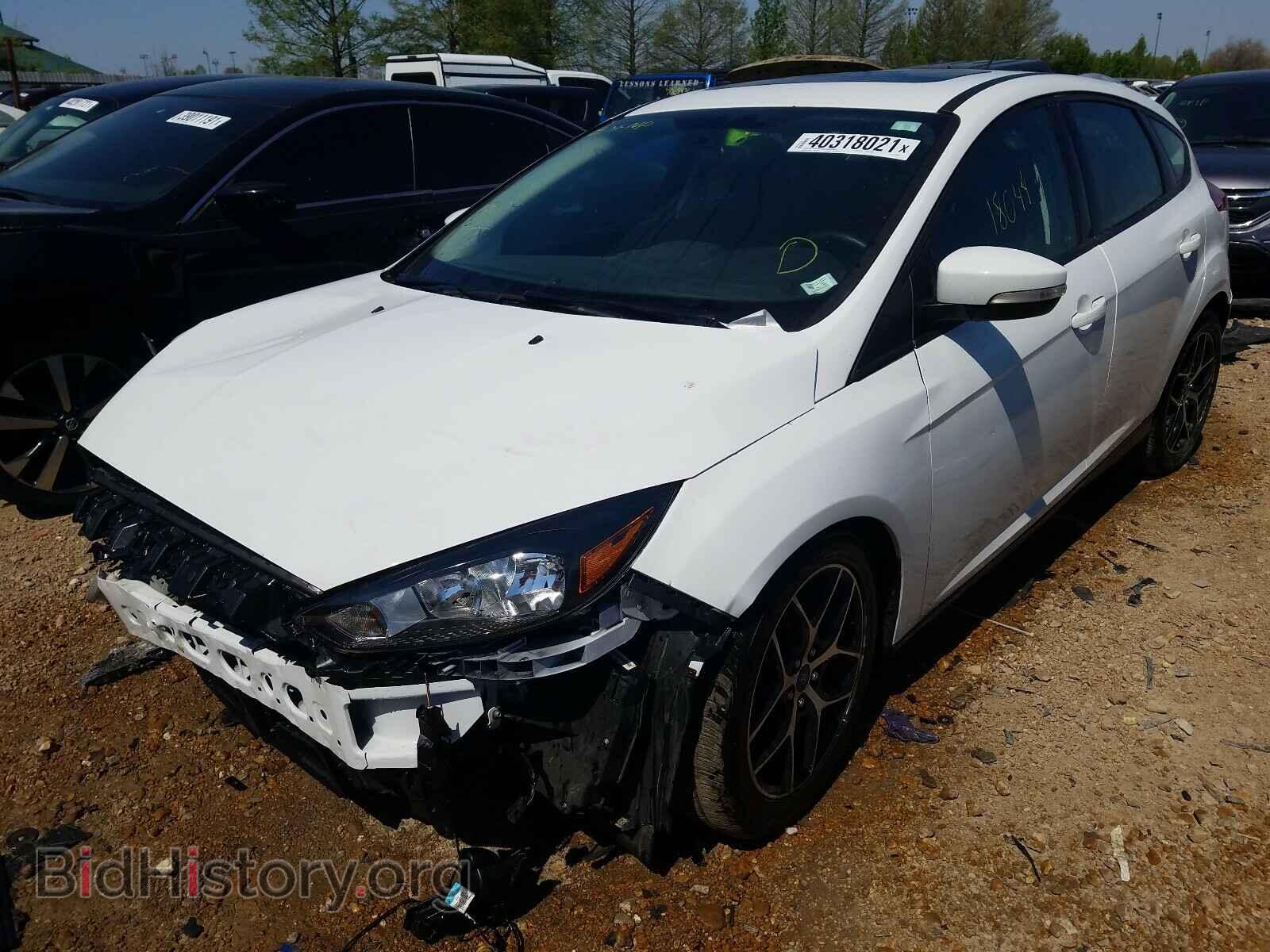 2017 FORD FOCUS - VIN: 1FADP3M29HL205262 - Фото 2