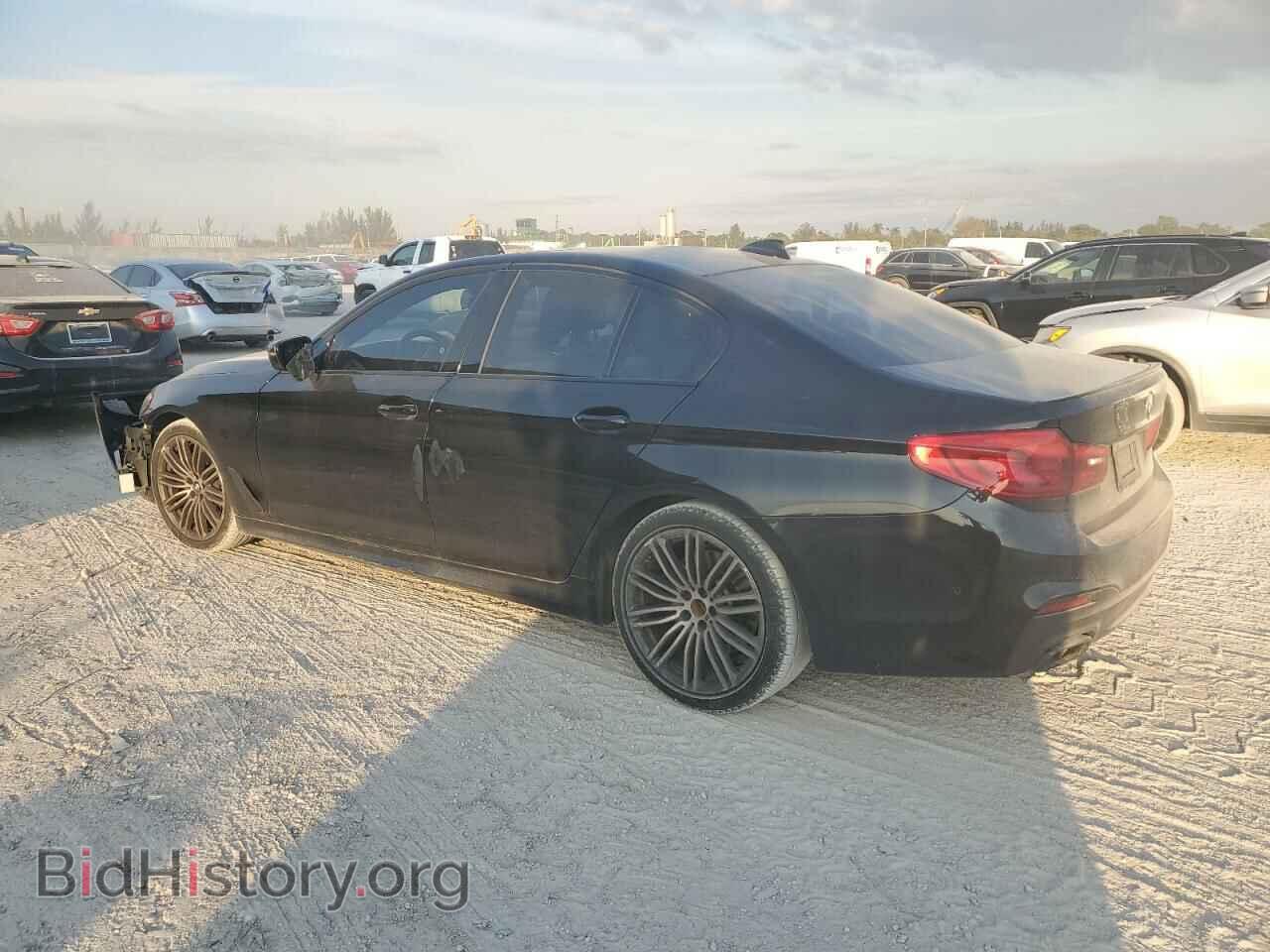 2019 BMW M5 - VIN: WBAJB9C56KB464702 - Фото 2