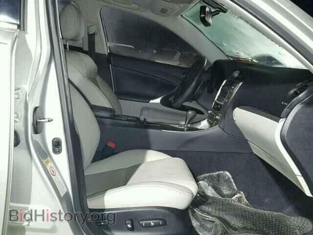2011 LEXUS IS - VIN: JTHBF5C21B5140676 - Photo 5