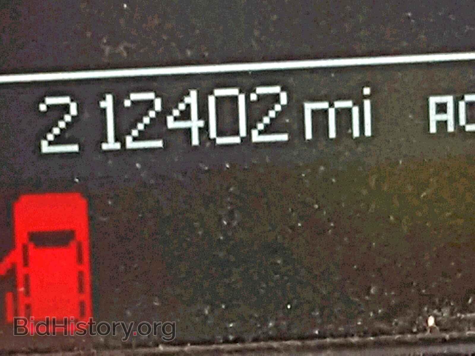 2011 CHRYSLER TOWN & COU - VIN: 2A4RR5DG0BR712626 - Фото 8