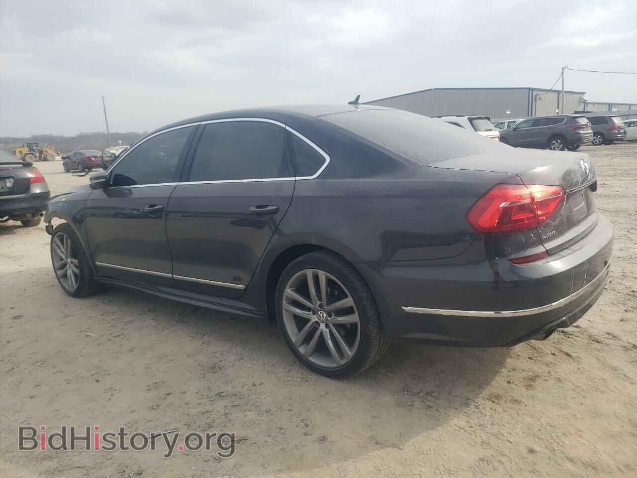 2016 VOLKSWAGEN PASSAT - VIN: 1VWAT7A36GC045625 - Фото 2