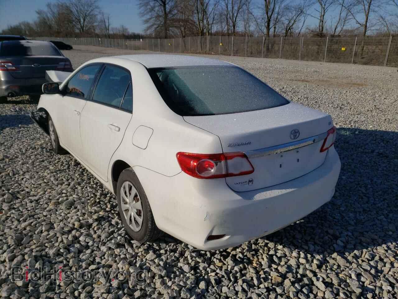 2011 TOYOTA COROLLA - VIN: 2T1BU4EE3BC588901 - Фото 3