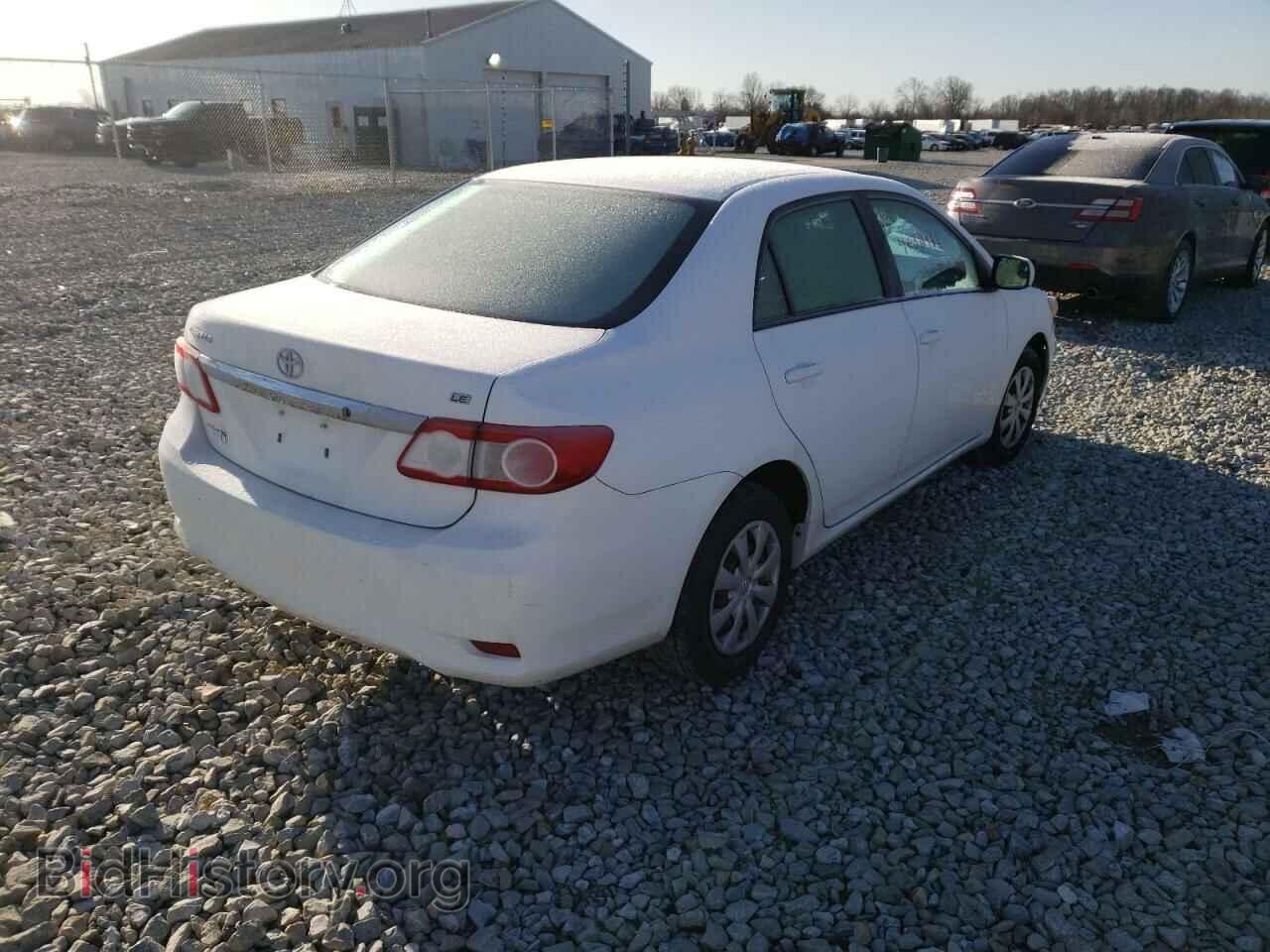 2011 TOYOTA COROLLA - VIN: 2T1BU4EE3BC588901 - Фото 4