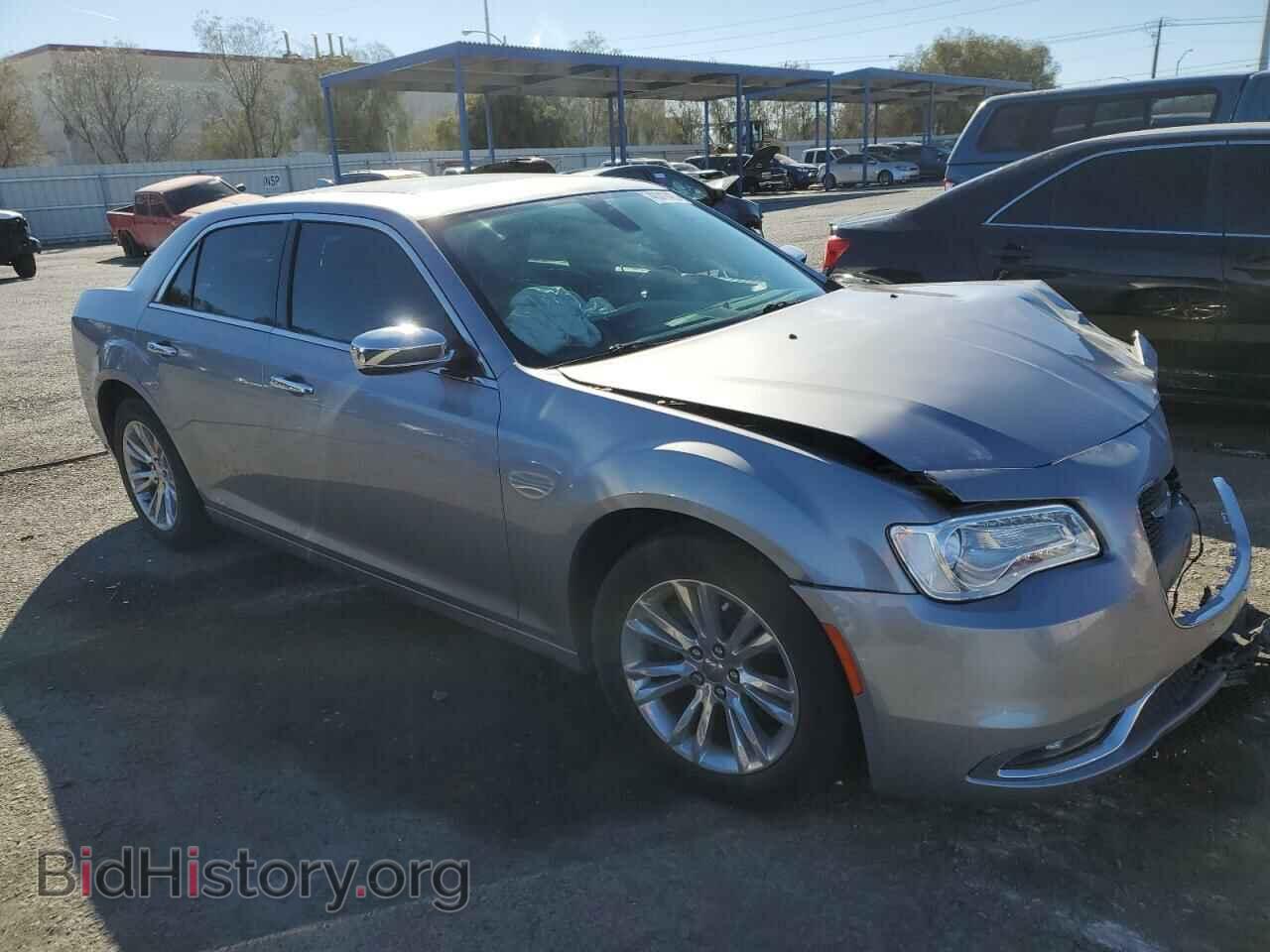 2017 CHRYSLER 300 - VIN: 2C3CCAEG1HH566390 - Фото 4