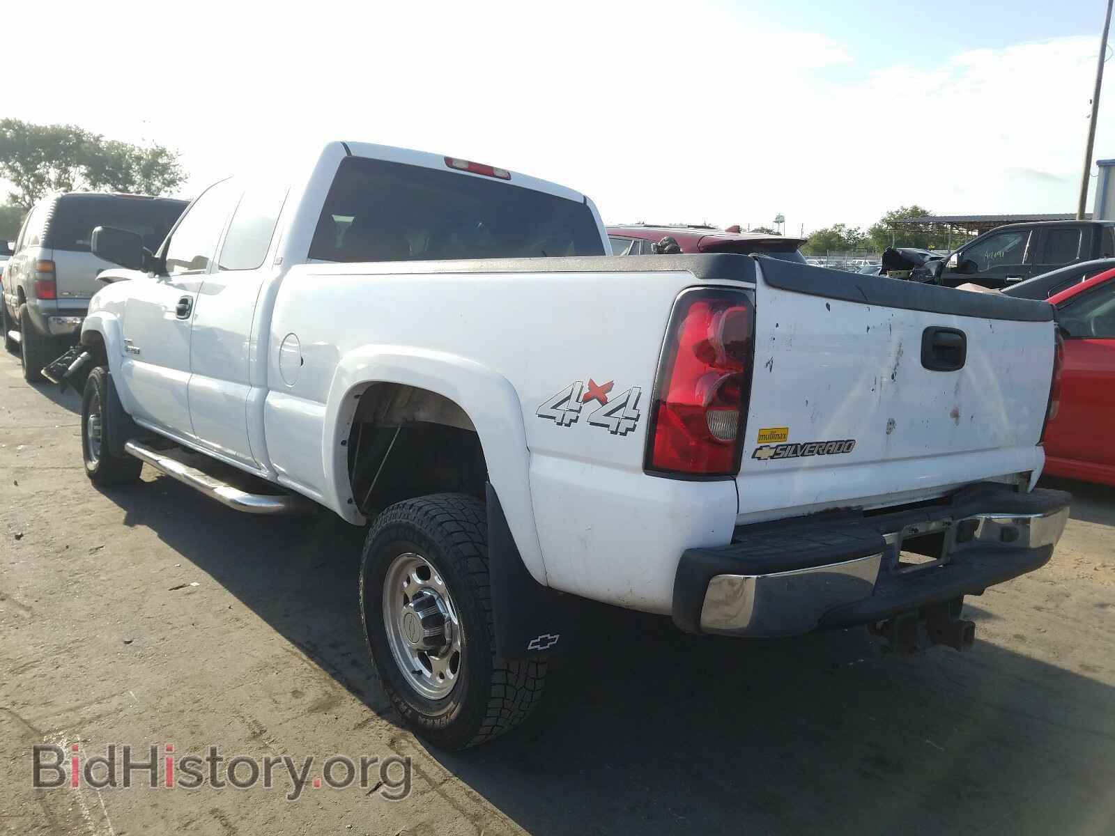 2006 CHEVROLET SILVERADO - VIN: 1GCHK29D06E207949 - Фото 3
