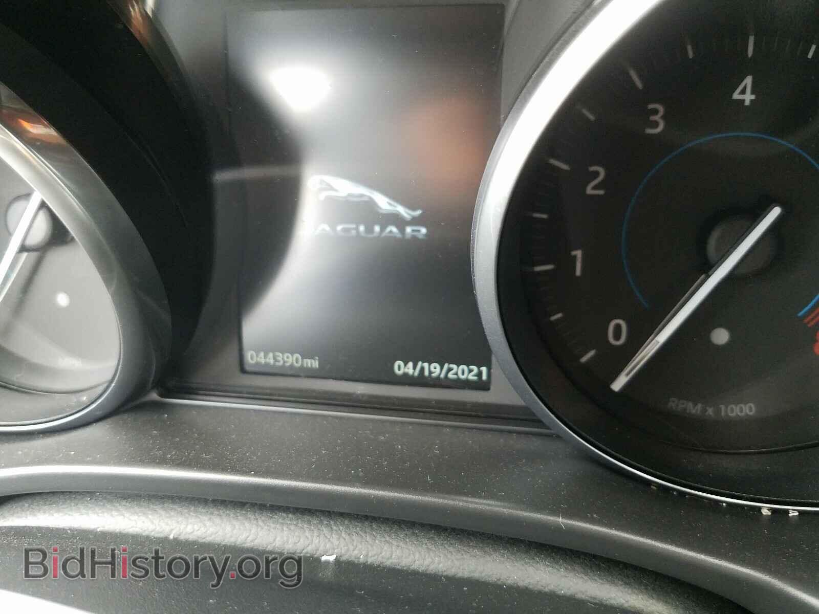 2017 JAGUAR XE - VIN: SAJAR4BG1HA972483 - Фото 8