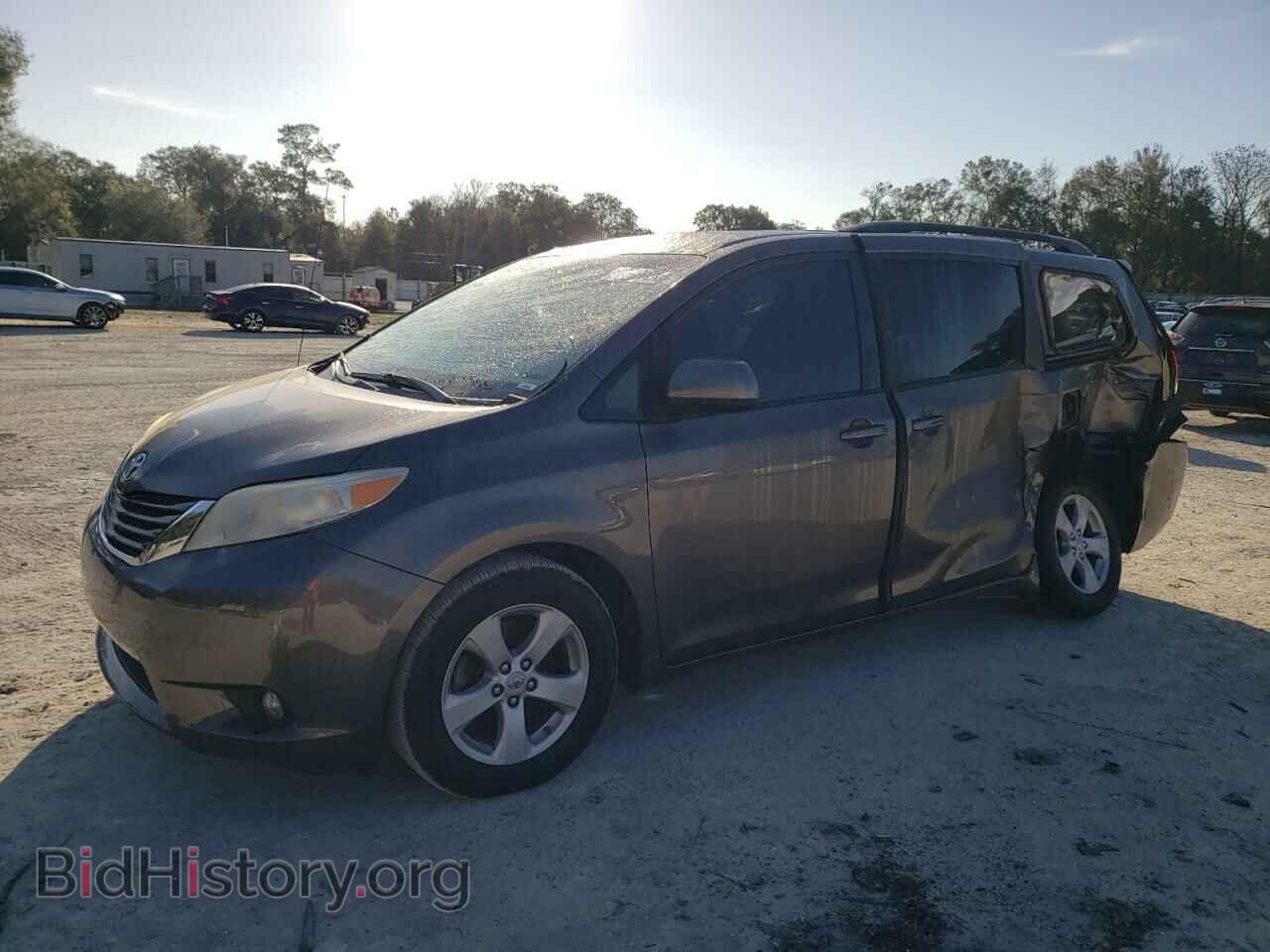 Photo 5TDKK3DC2CS224218 - TOYOTA SIENNA 2012