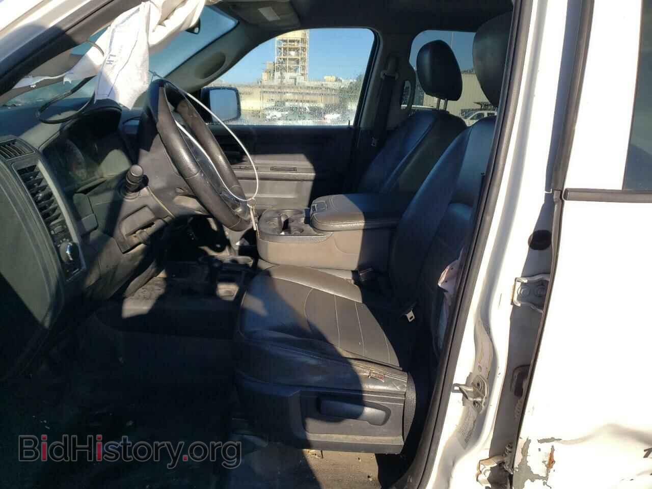 2015 RAM All Models - VIN: 3C6UR5HL0FG557604 - Фото 7