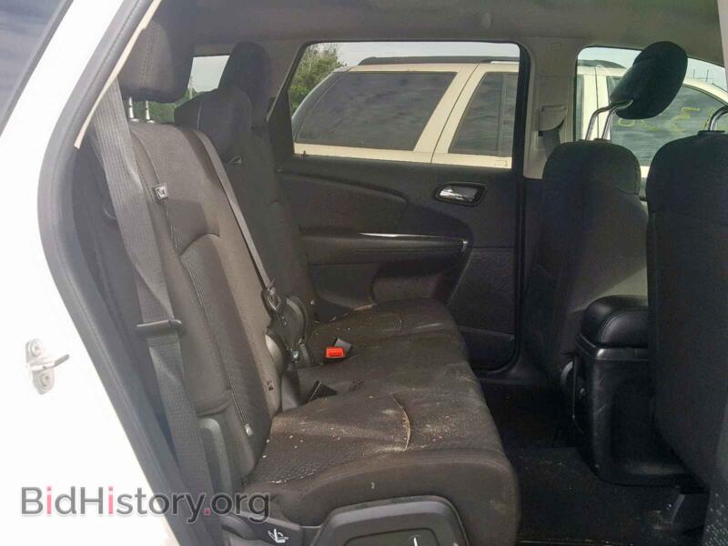 2017 Dodge JOURNEY SE (VIN 3C4PDCAB4HT522049) — фото 6 из 10