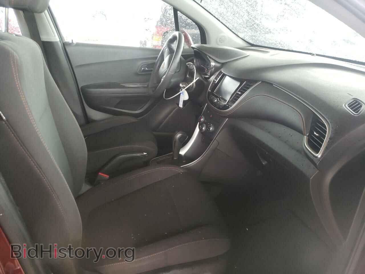 2017 CHEVROLET TRAX - VIN: 3GNCJKSB3HL168743 - Фото 5