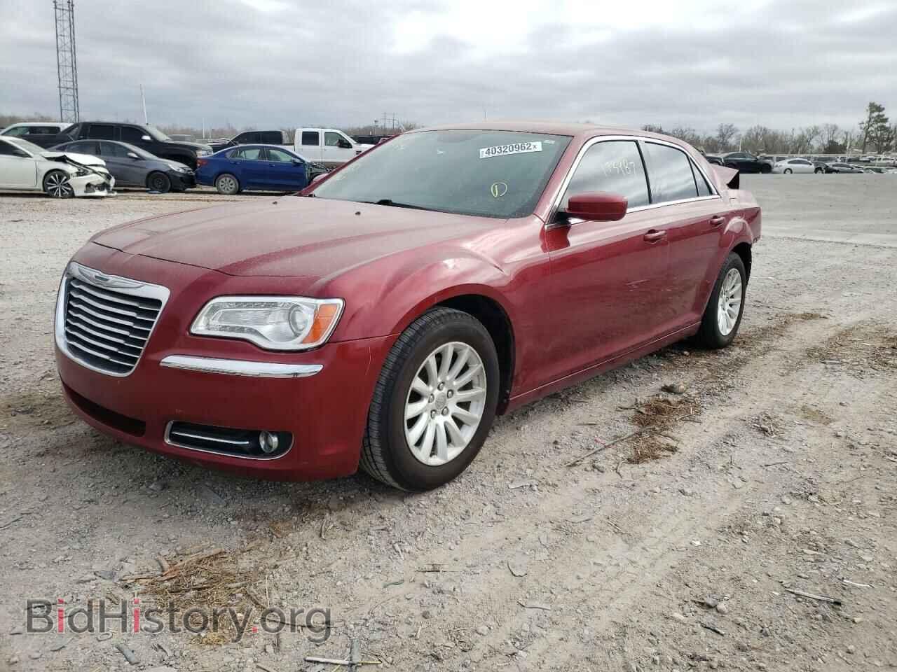 2013 CHRYSLER 300 - VIN: 2C3CCAAG5DH635386 - Фото 2