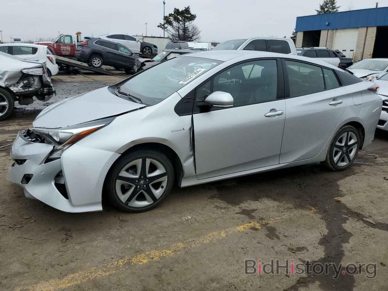 Фотография JTDKARFU4J3058519 - TOYOTA PRIUS 2018