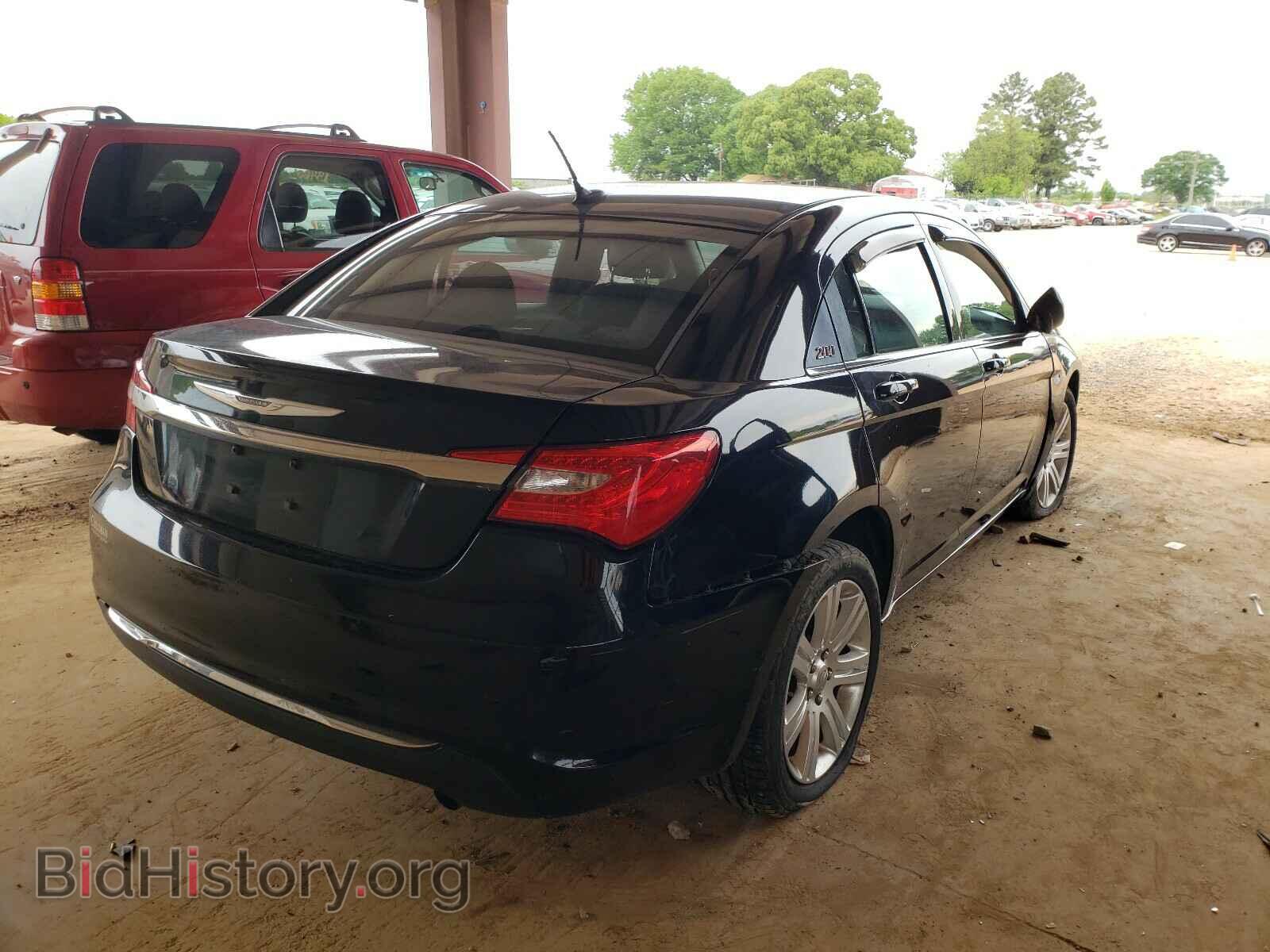2013 CHRYSLER 200 - VIN: 1C3CCBBB2DN577365 - Фото 4