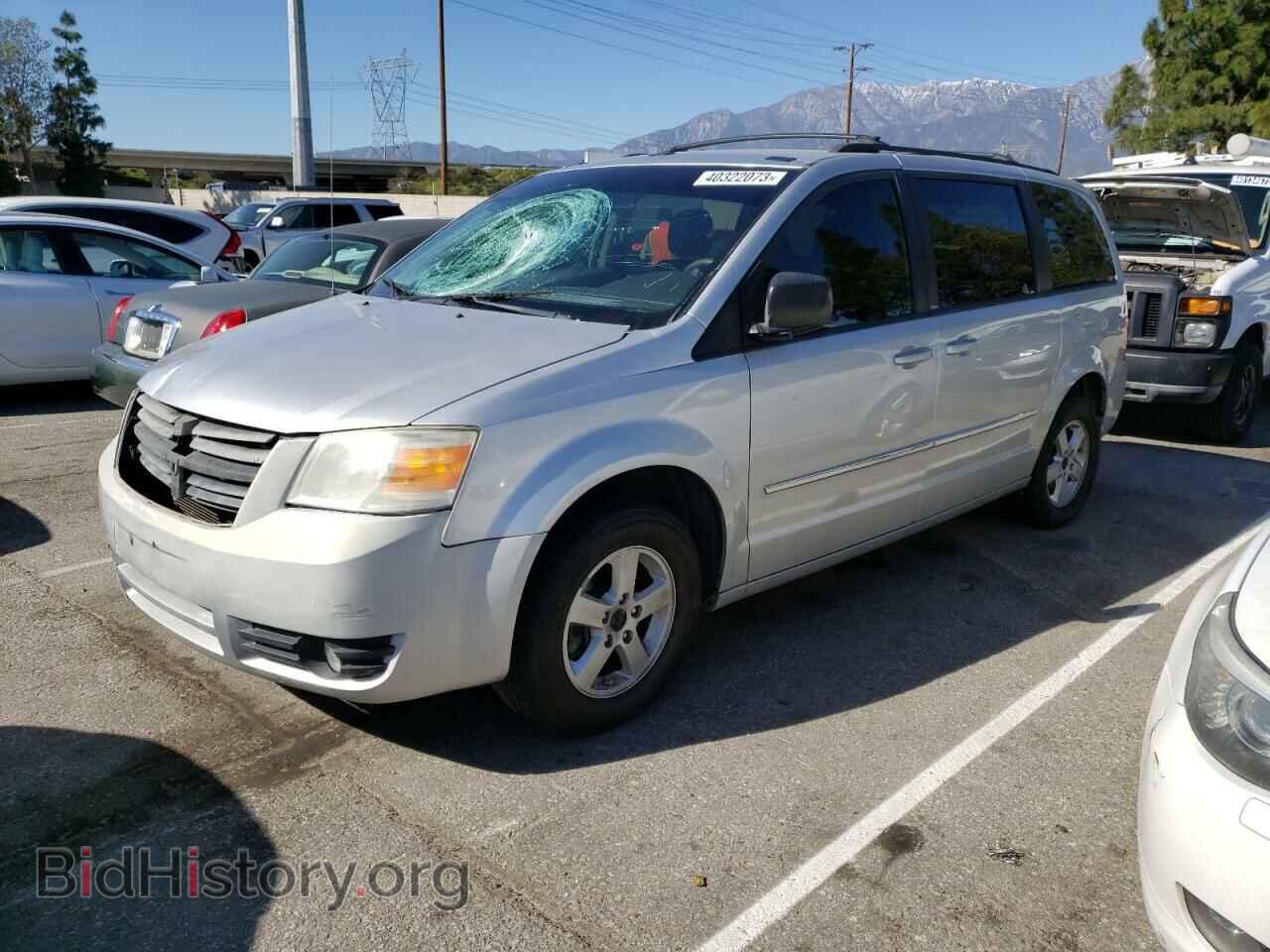 Photo 2D4RN5D17AR341737 - DODGE CARAVAN 2010