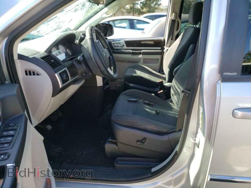 2010 Dodge CARAVAN (VIN 2D4RN5D17AR341737) — photo 7 of 12