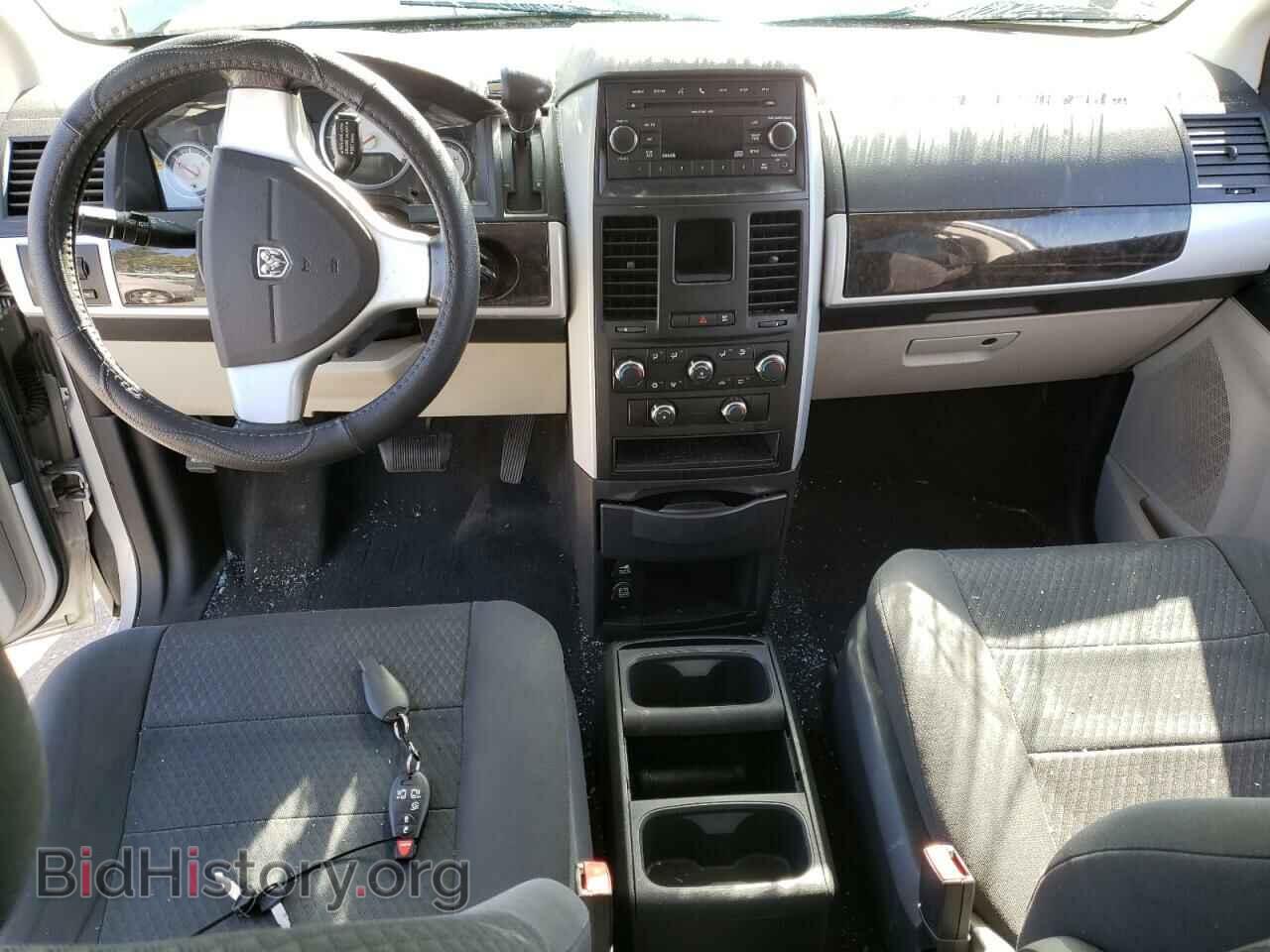 2010 DODGE CARAVAN - VIN: 2D4RN5D17AR341737 - Фото 8