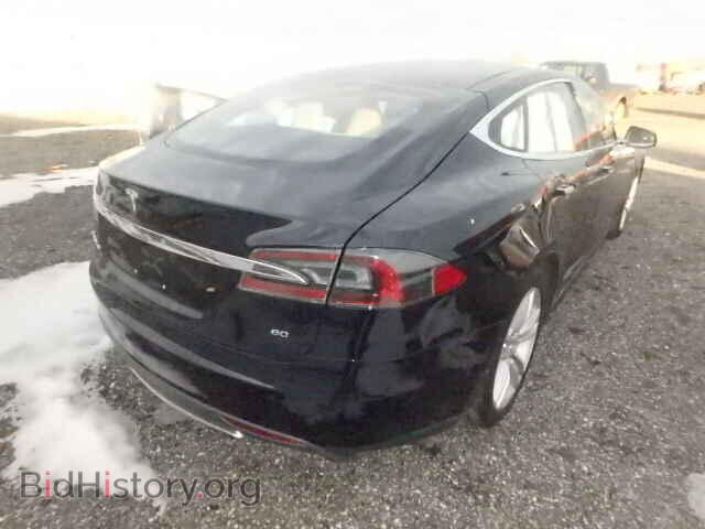 2015 Tesla MODEL S 70 (VIN 5YJSA1S12FFP77825) — фото 4 из 10