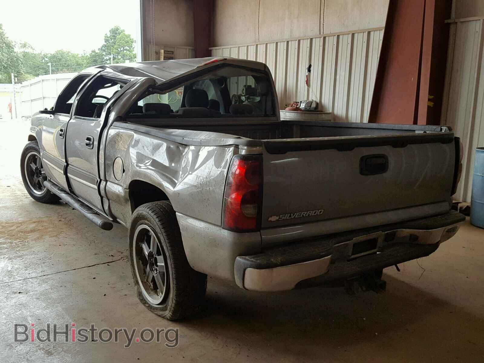 2006 CHEVROLET SILVERADO - VIN: 2GCEC13V061197730 - Фото 3