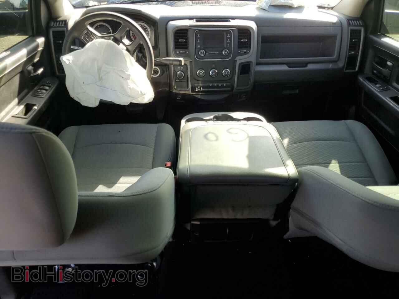 2018 RAM All Models - VIN: 3C6UR5CL2JG352012 - Фото 8
