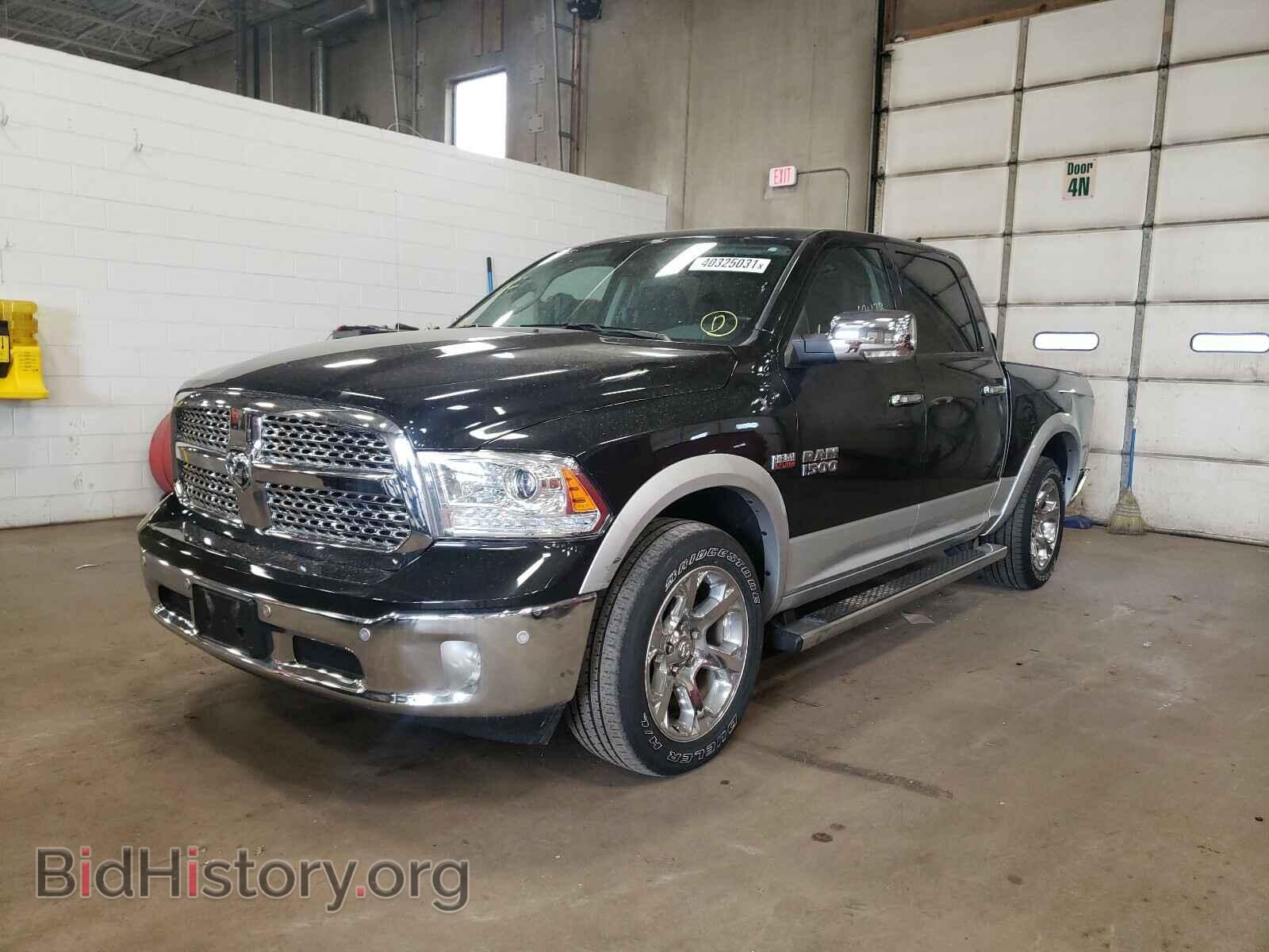 2017 RAM 1500 - VIN: 1C6RR7NTXHS554808 - Photo 2