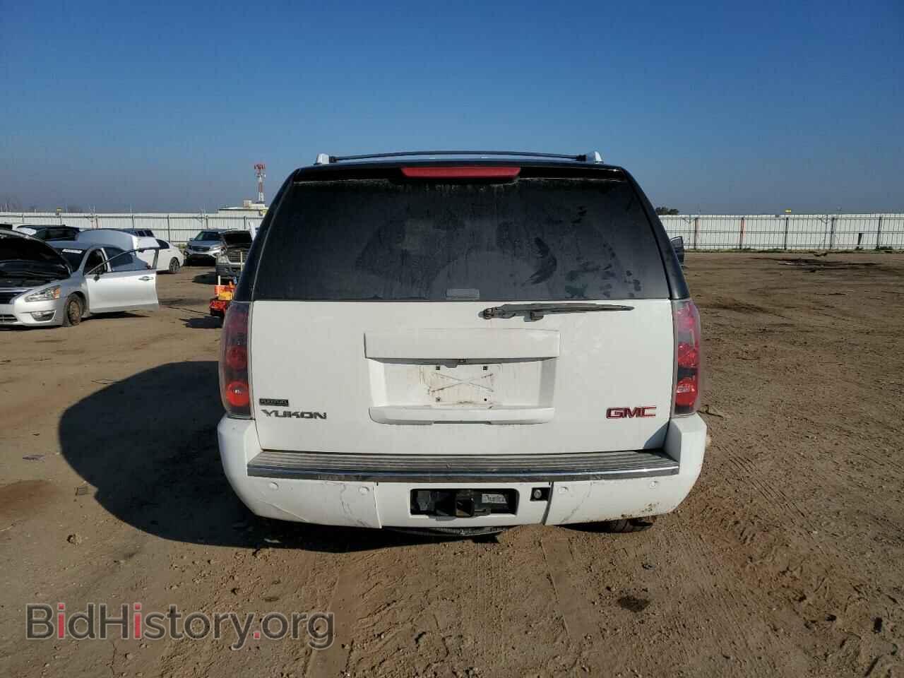 2011 GMC YUKON - VIN: 1GKS2EEF4BR126023 - Фото 6