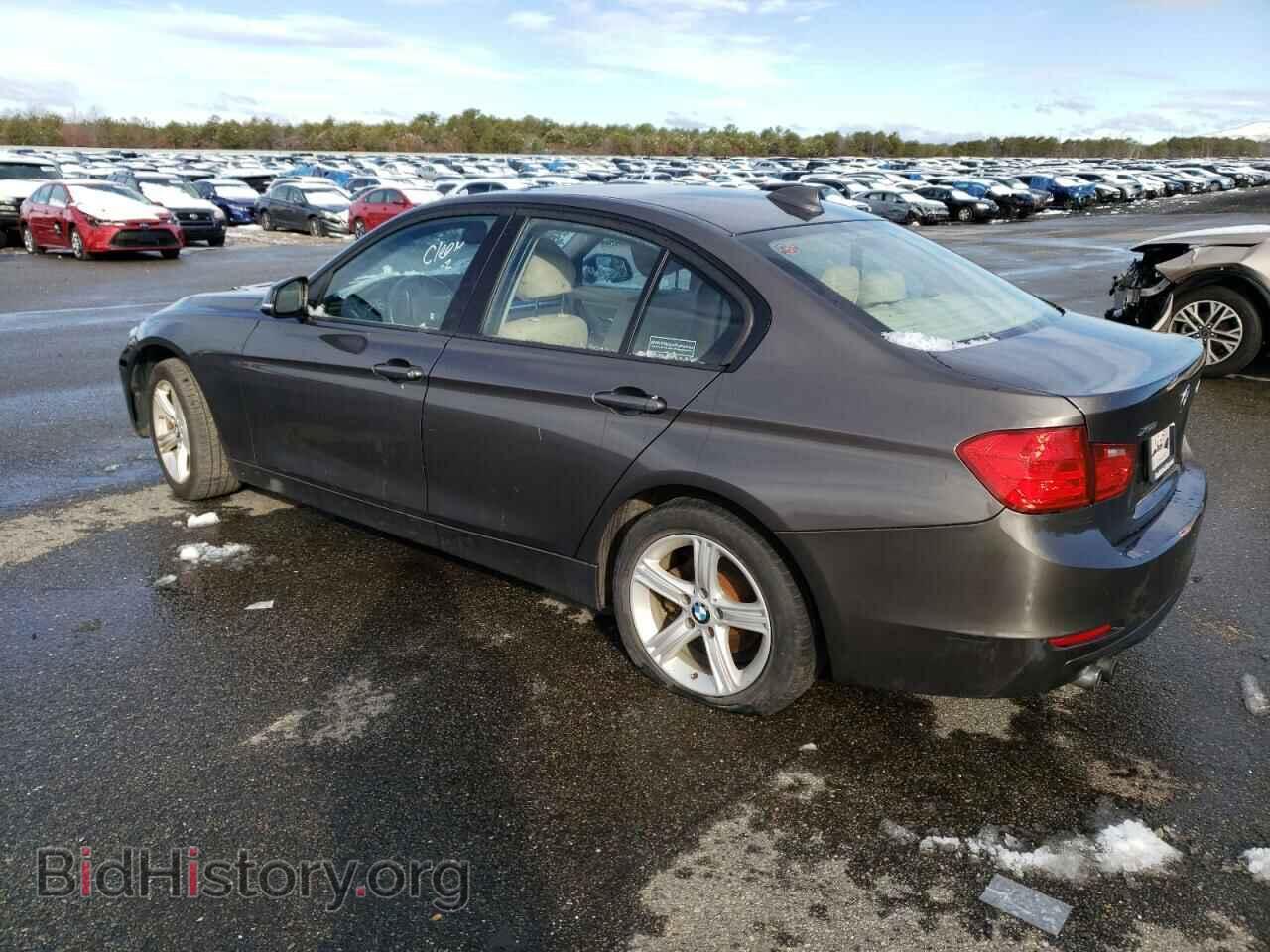 2013 BMW 3 SERIES - VIN: WBA3B5C53DF595972 - Фото 2