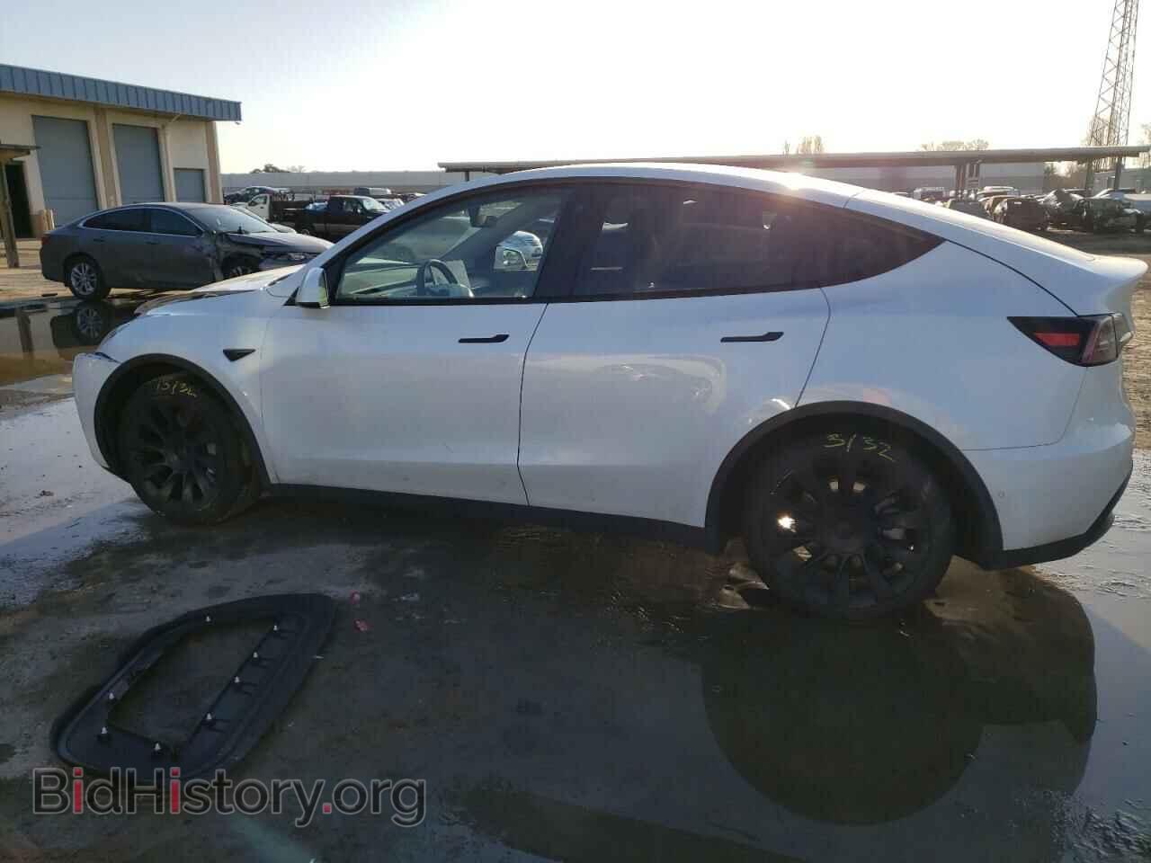 2021 TESLA MODEL Y - VIN: 5YJYGAEE7MF232708 - Фото 2