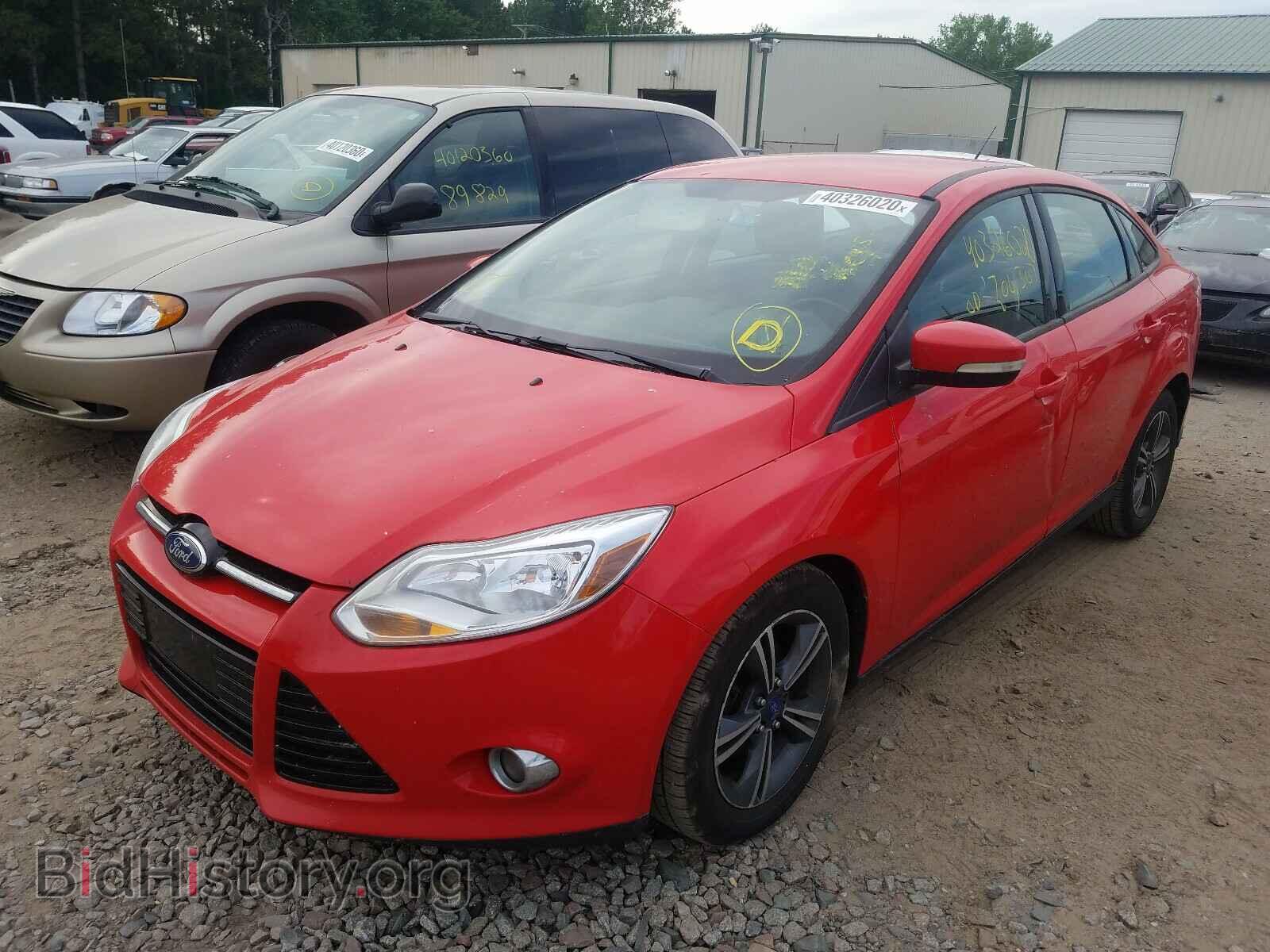 2012 FORD FOCUS - VIN: 1FAHP3F2XCL257572 - Фото 2