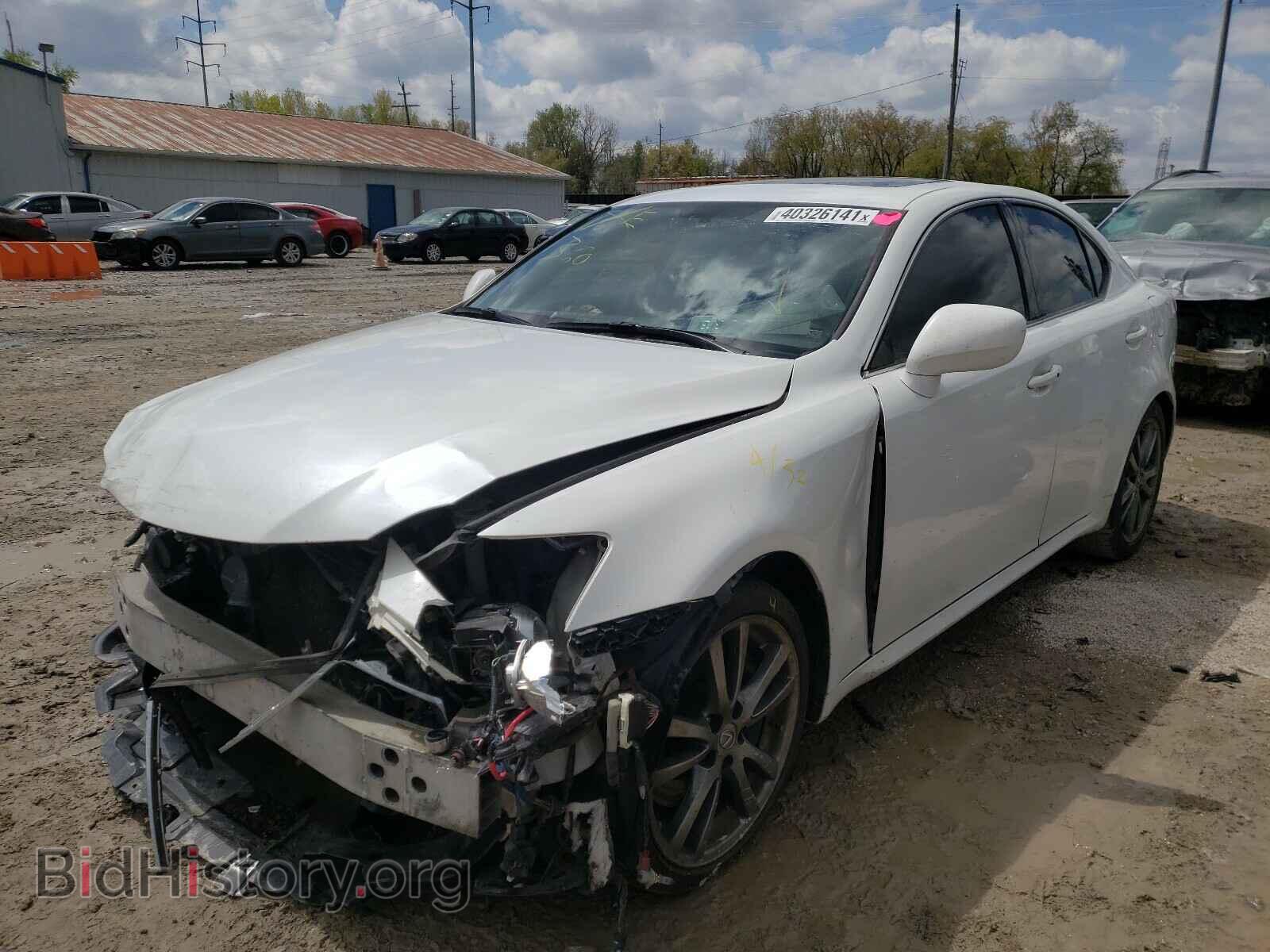 2008 LEXUS IS - VIN: JTHBE262885020329 - Фото 2