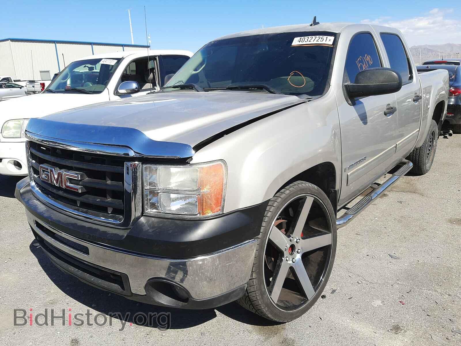 2008 GMC SIERRA - VIN: 2GTEC13C681102122 - Фото 2