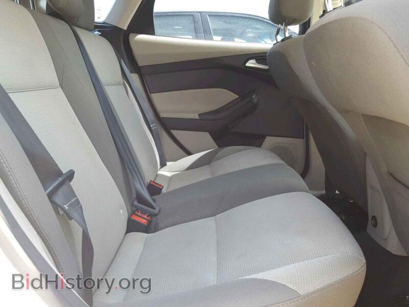 2012 Ford FOCUS (VIN 1FAHP3K21CL262732) — photo 6 of 10