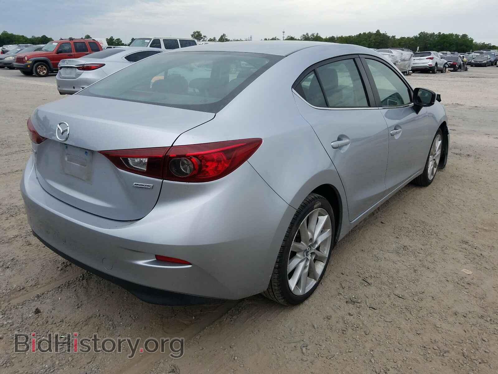 2017 MAZDA 3 - VIN: 3MZBN1V77HM105033 - Photo 4