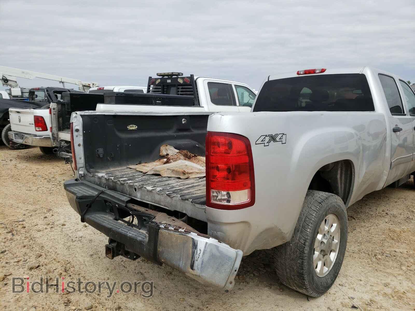 2012 GMC SIERRA - VIN: 1GT423C80CF126973 - Фото 9