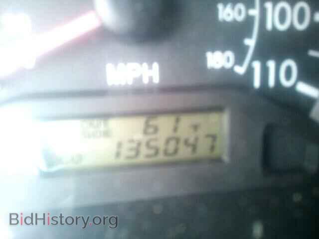 2003 TOYOTA COROLLA - VIN: JTDBR32EX30017580 - Фото 8