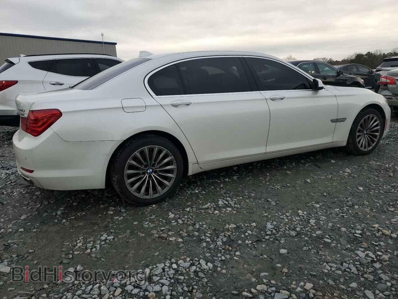 2011 BMW 7 SERIES - VIN: WBAKB8C54BCY65948 - Фото 3